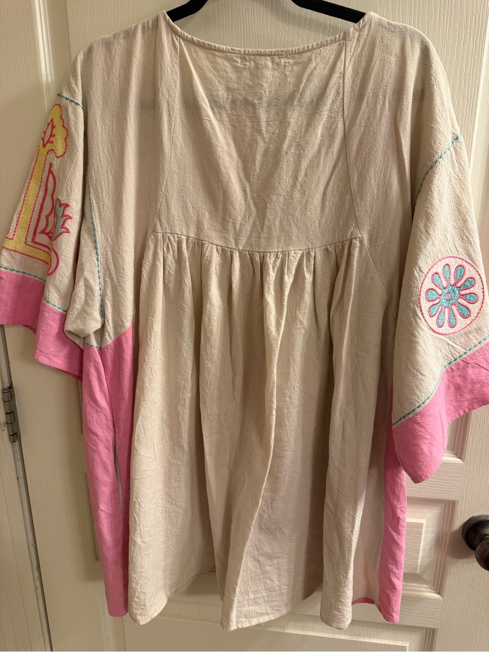 Boho Embroidered V-Neck Tunic in Cream with Pink Accents - Picture 3 of 3